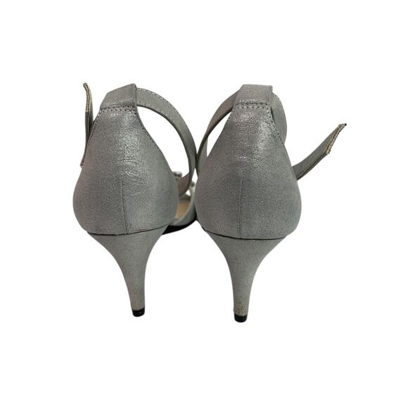 Size 7.5 Kelly & Katie Silver Bejeweled Ankle Strap 3 Inch Heels - Picture 4 of 11